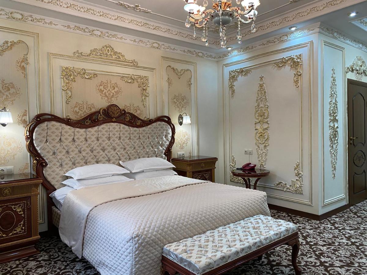 Lion Hotel Astana Dış mekan fotoğraf