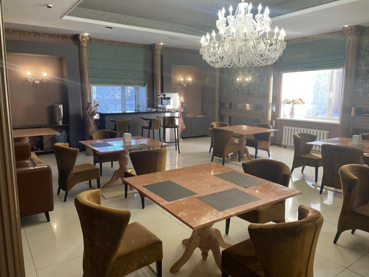 Lion Hotel Astana Dış mekan fotoğraf